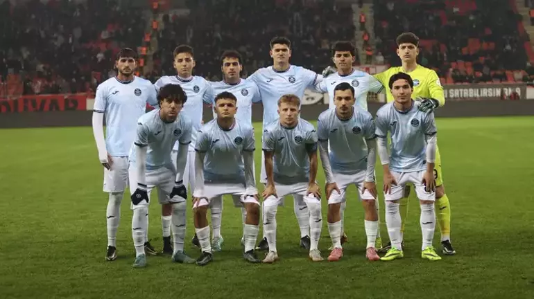 Adana Demirspor 4-1 yenildi