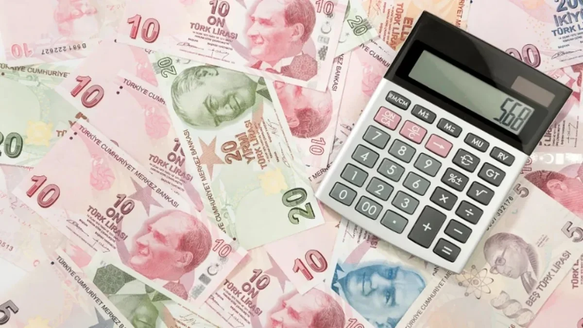 Hazine ve Maliye Bakanı Mehmet Şimşek’in de bu adaletsizliğe dikkat çektiğini hatırlatan Murat Bal