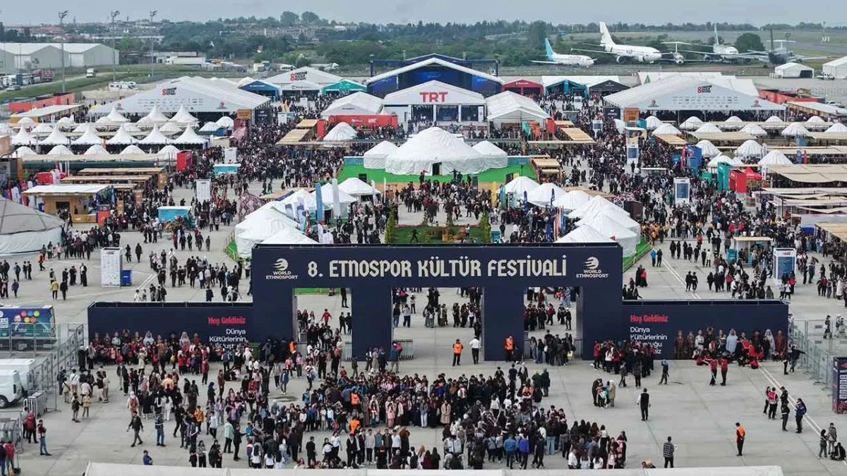 Atat&uuml;rk Havalimanı&rsquo;nda muhteşem buluşma