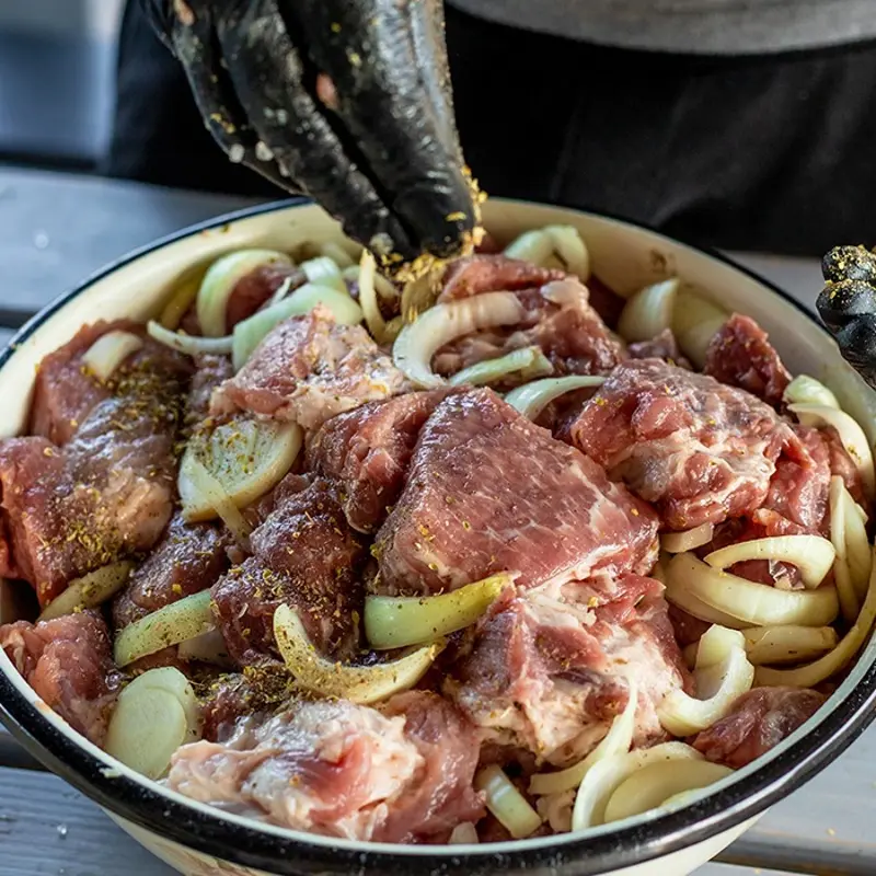 3 baharat et pişerken asla eklenmez: Eti lastik gibi yapar
