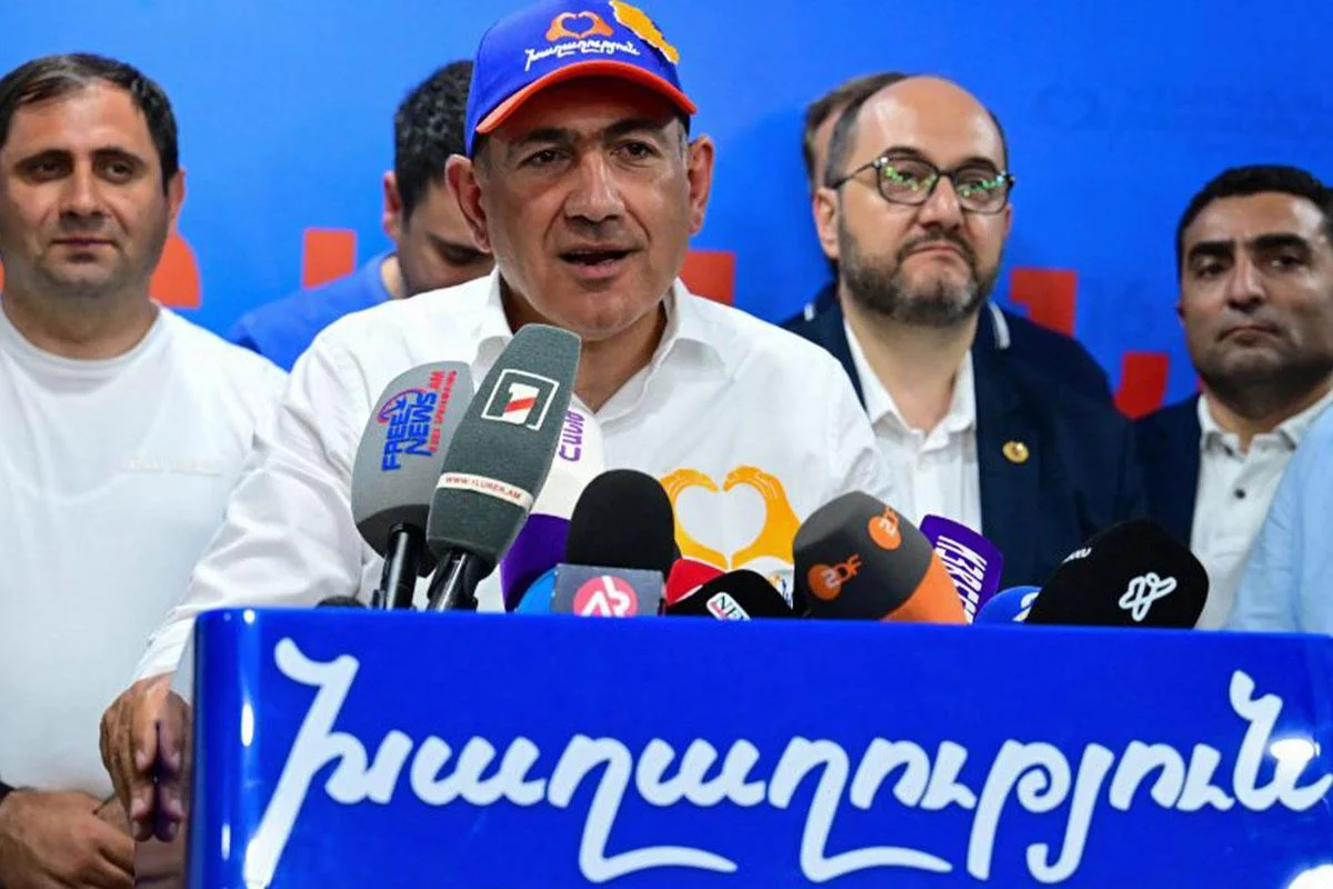 Seçimleri kazanan Paşinyan